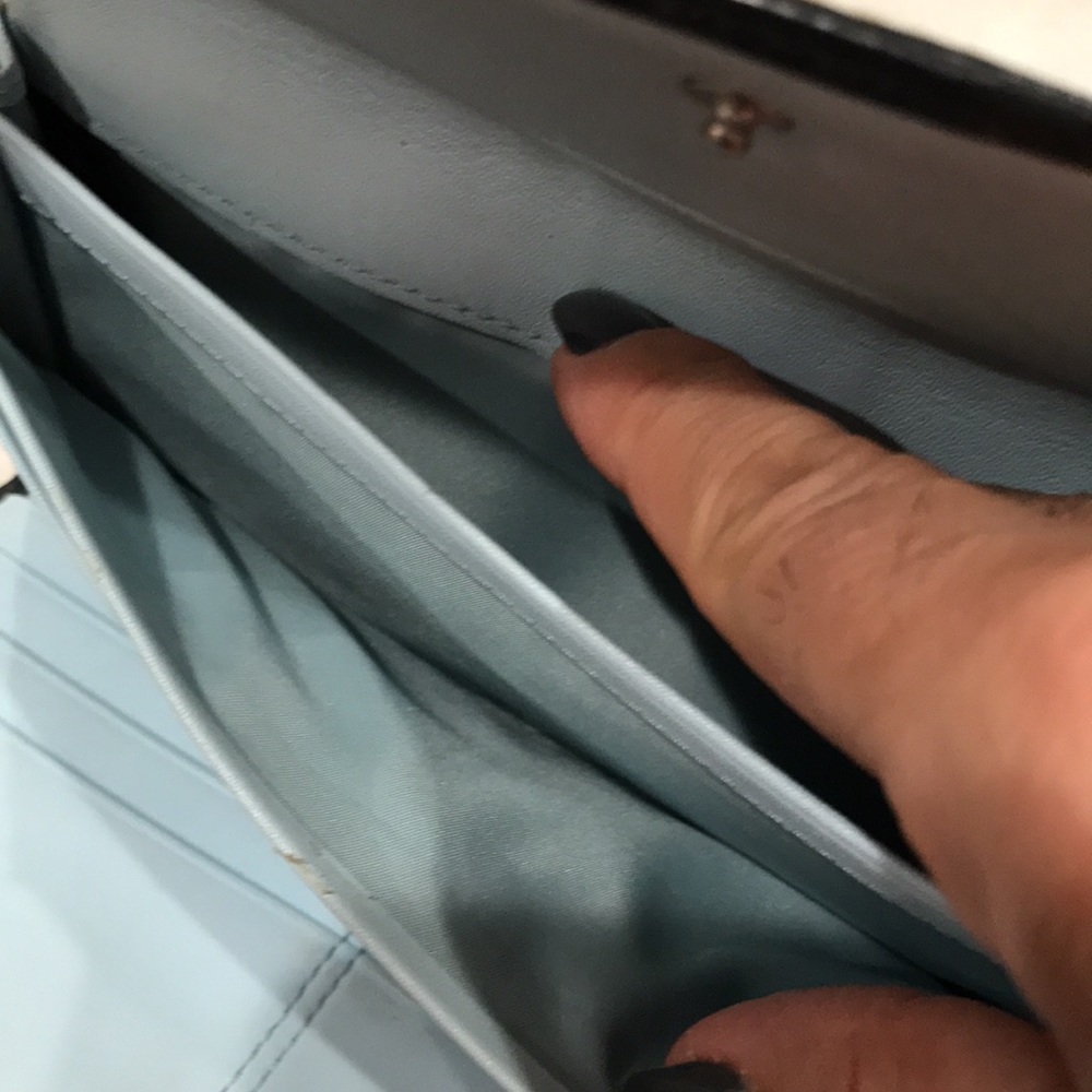 Authentic Coach Multiple Pockets Wallet - image 7